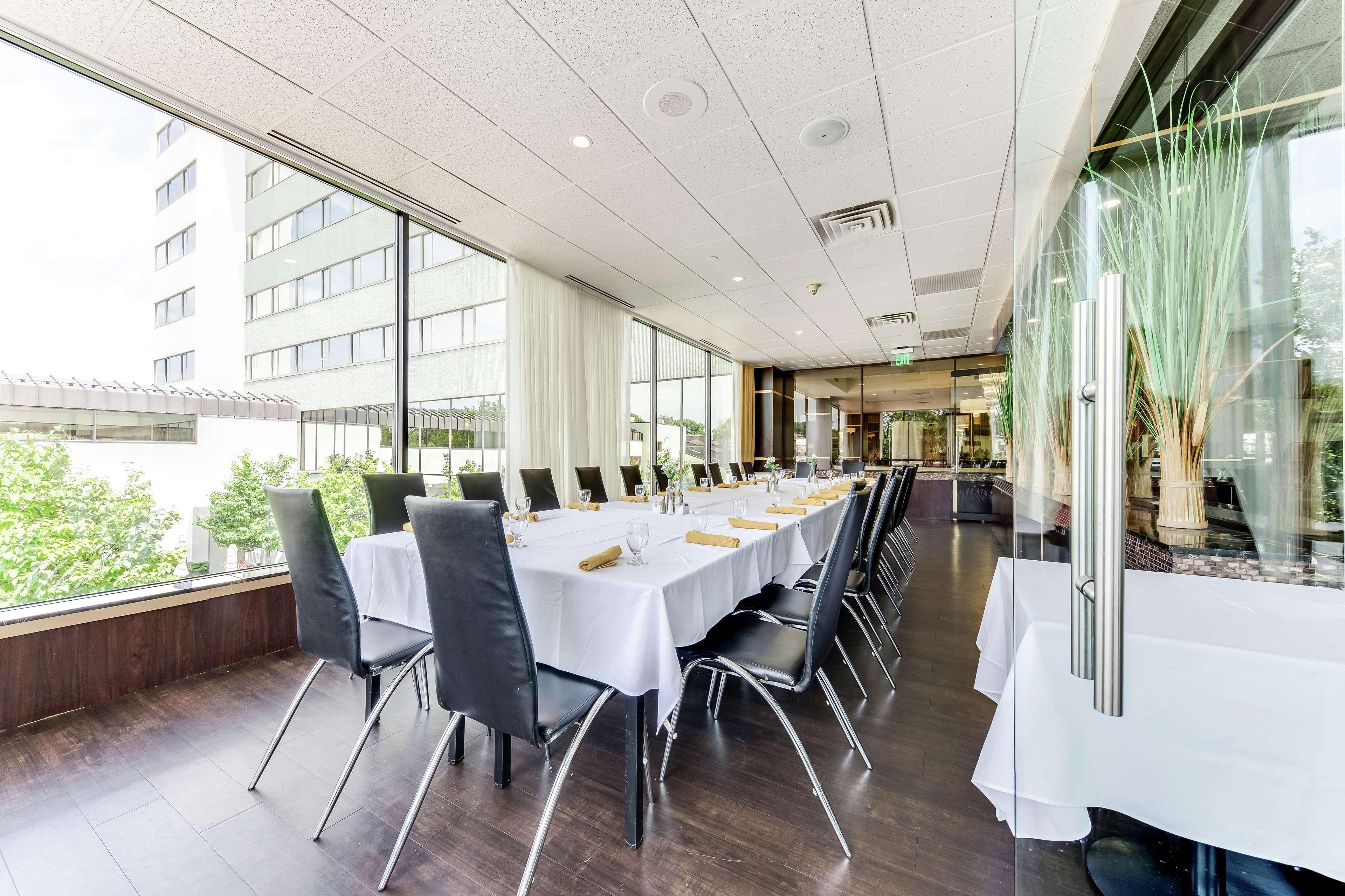 Doubletree By Hilton Binghamton Hotel Exterior foto