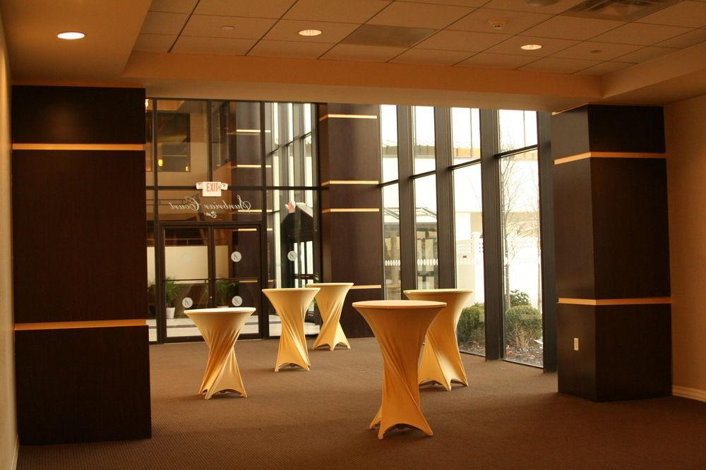 Doubletree By Hilton Binghamton Hotel Exterior foto