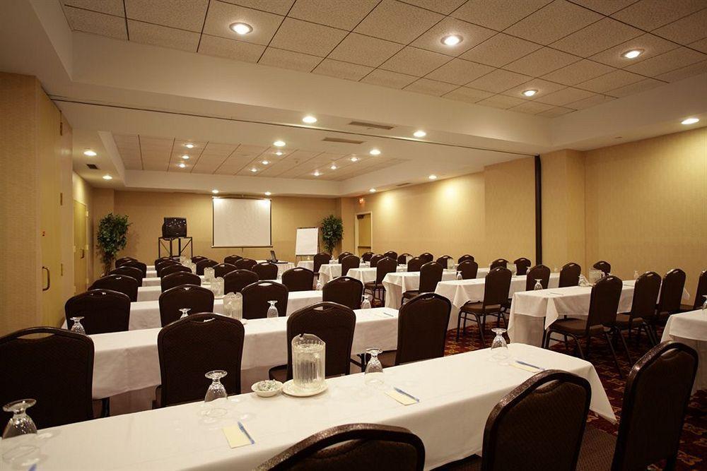 Doubletree By Hilton Binghamton Hotel Exterior foto
